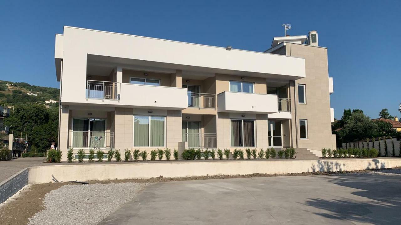 Hotel Serenella Agropoli Εξωτερικό φωτογραφία