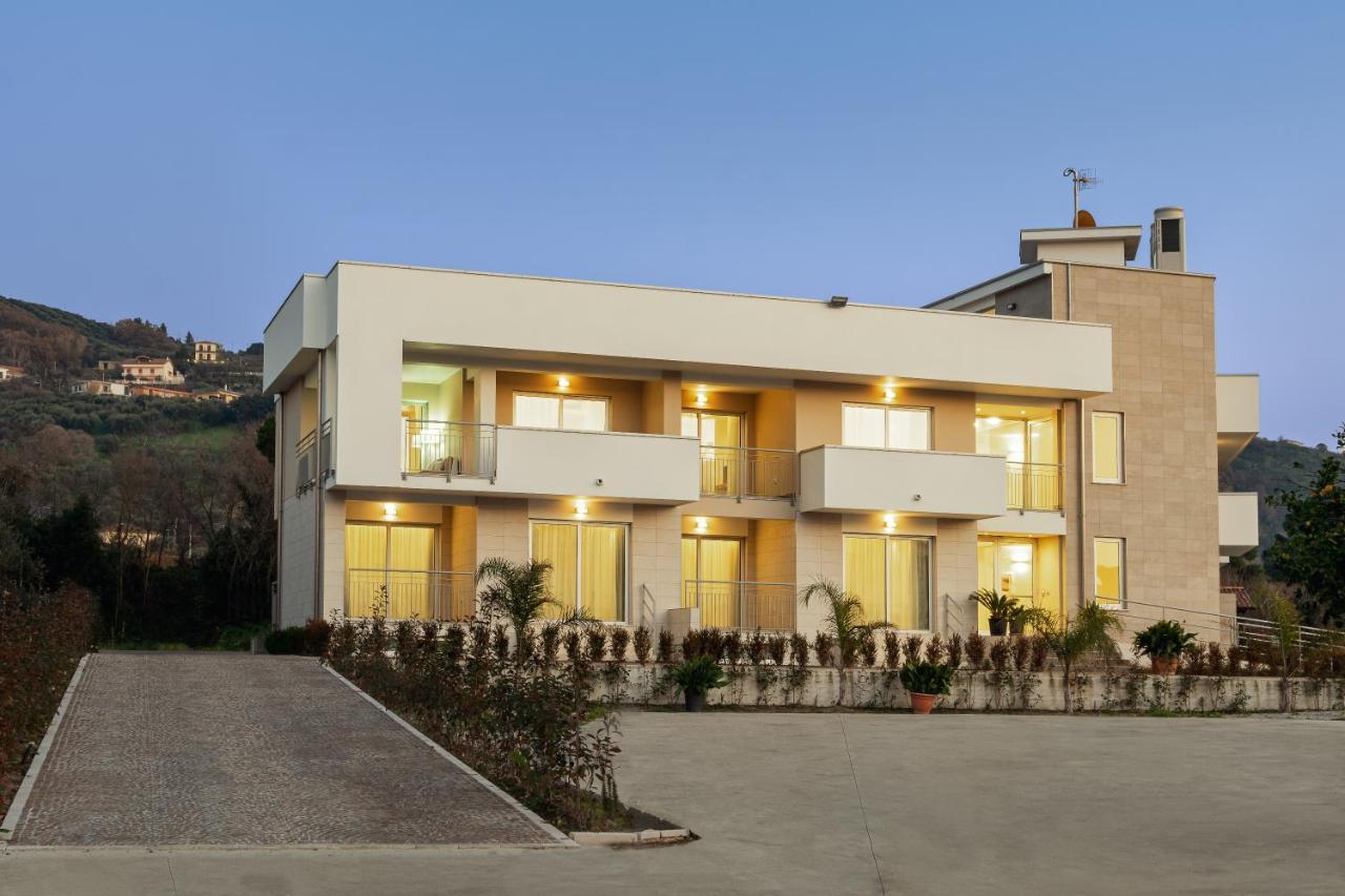Hotel Serenella Agropoli Εξωτερικό φωτογραφία