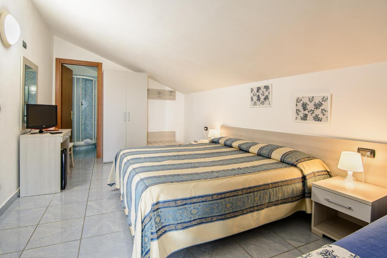 Hotel Serenella Agropoli Εξωτερικό φωτογραφία